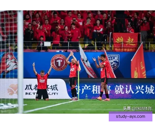 季后赛激战升级巨星对决引爆联盟格局变动引发球迷热议全新走势中